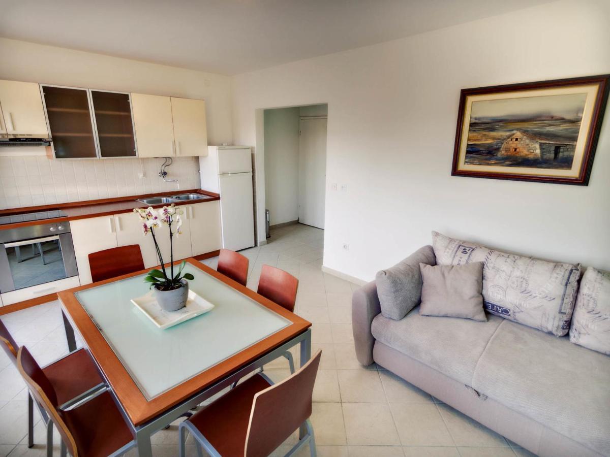 Apartments Zizic Vodice Værelse billede